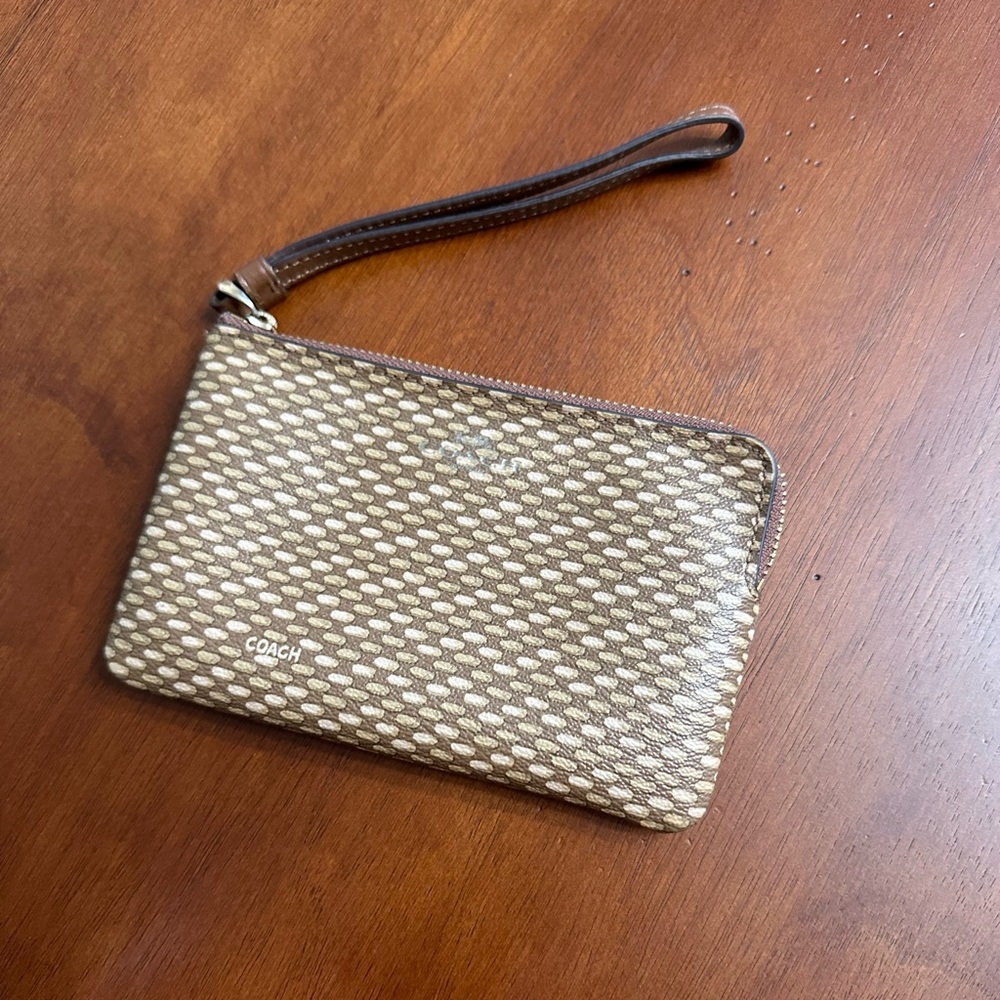 Coach Legacy Print Wristlet